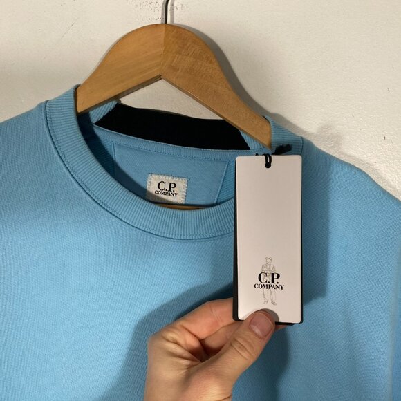 NWT C.P. Company Diagonal Raised Fleece Lens Crewneck Blue mens size medium - Picture 3 of 12